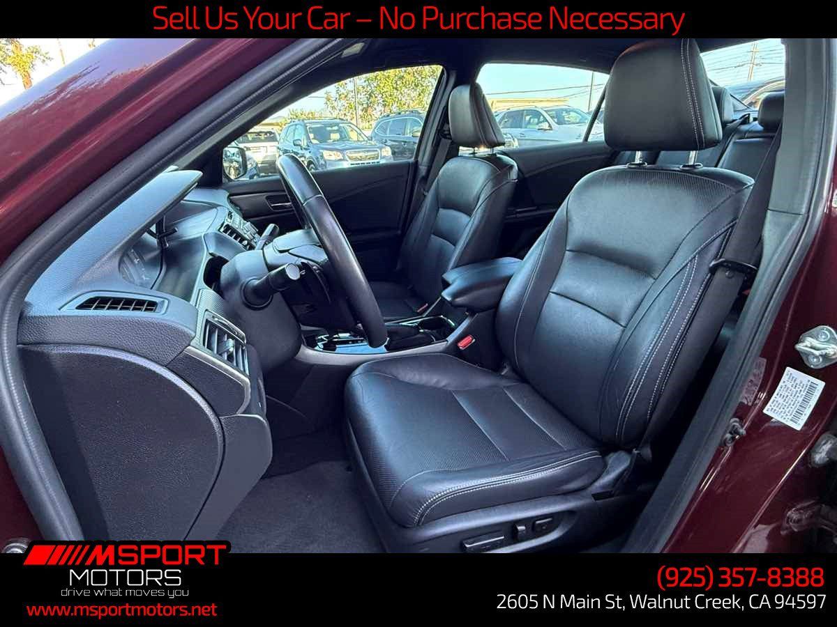 Used 2017 Honda Accord Sport image 8