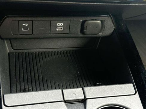 Certified 2023 Toyota Prius Prime FWD image 17