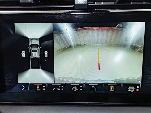 Used 2024 GMC Sierra 2500 Denali Ultimate w/ Max Trailering Package image 23