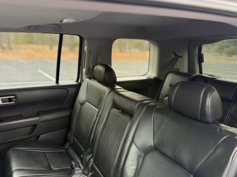 Used 2010 Honda Pilot EX-L image 17