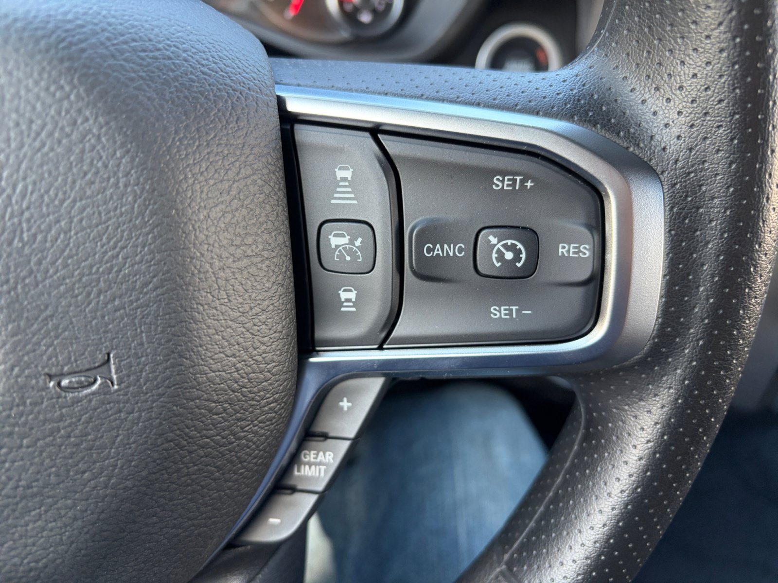 New 2026 RAM 1500 Warlock AWD/4WD image 23