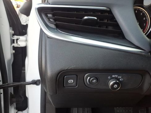 Certified 2020 Buick Enclave Essence AWD/4WD image 30