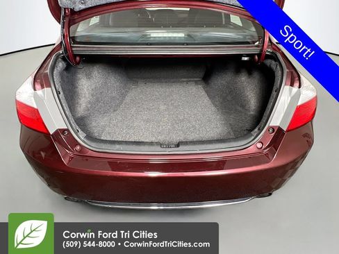 Used 2015 Honda Accord Sport image 14