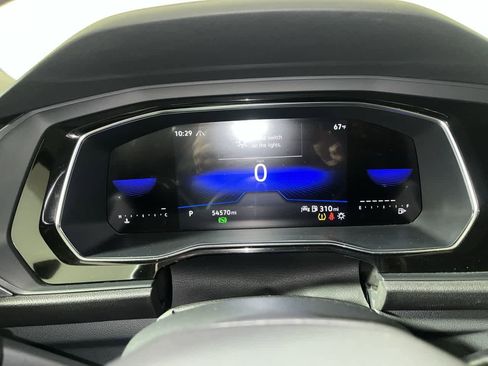 Used 2024 Volkswagen Jetta SE image 17