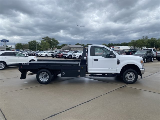 Used 2022 Ford F350 XLT AWD/4WD image 4