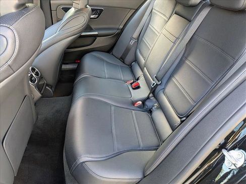 Used 2023 Mercedes-Benz C 300 4MATIC Sedan image 19