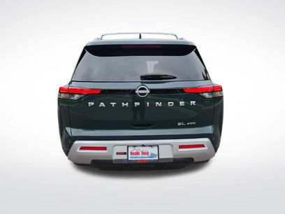 Used 2024 Nissan Pathfinder SL