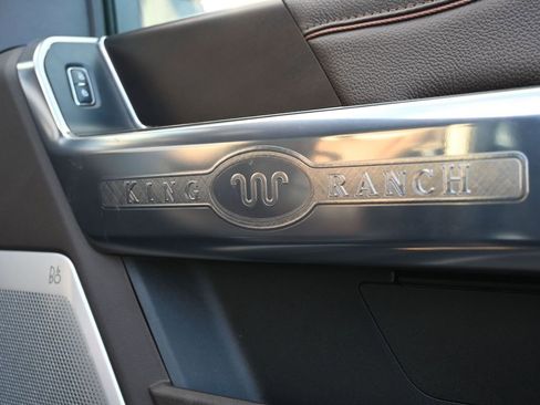 Used 2025 Ford F350 King Ranch w/ Chrome Package image 45