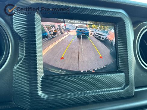 Used 2023 Jeep Wrangler Unlimited image 20