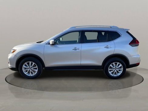 Used 2019 Nissan Rogue SV image 11