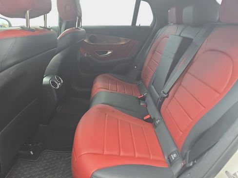Used 2018 Mercedes-Benz GLC 300 4MATIC Coupe image 17
