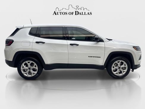 Used 2025 Jeep Compass Sport AWD/4WD image 10