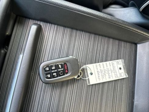 New 2026 Honda Odyssey Elite image 17