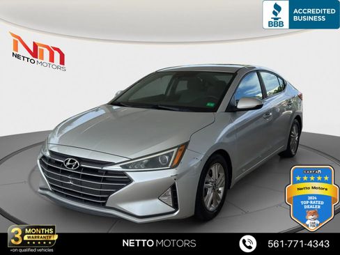 Used 2020 Hyundai Elantra SEL image 1