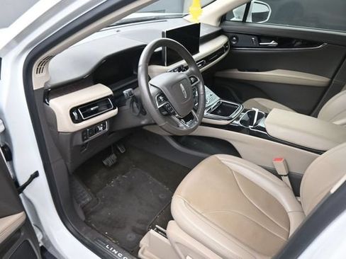 Used 2022 Lincoln Nautilus Reserve w/ Equipment Group 201A AWD/4WD image 21