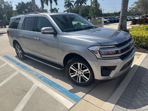 Used 2023 Ford Expedition Max XLT RWD image 5