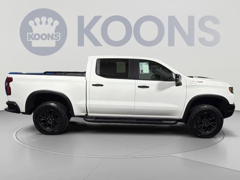 Used 2024 Chevrolet Silverado 1500 ZR2 w/ Technology Package AWD/4WD image 8