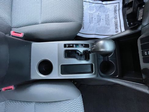 Used 2013 Toyota Tacoma PreRunner w/ SR5 Pkg RWD image 21