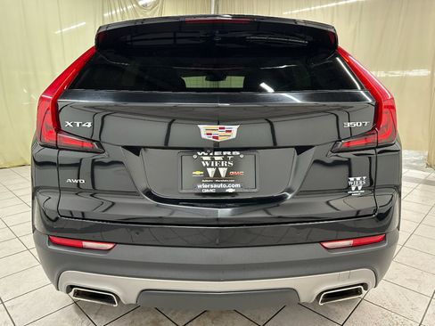 Used 2022 Cadillac XT4 Premium Luxury w/ Safety Alert Package AWD/4WD image 5