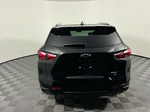 Used 2022 Chevrolet Blazer RS w/ Enhanced Convenience Package FWD image 4