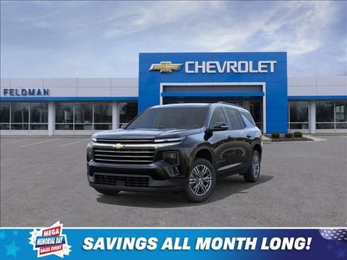 New 2026 Chevrolet Traverse LT w/ Driver Confidence Package FWD image 8