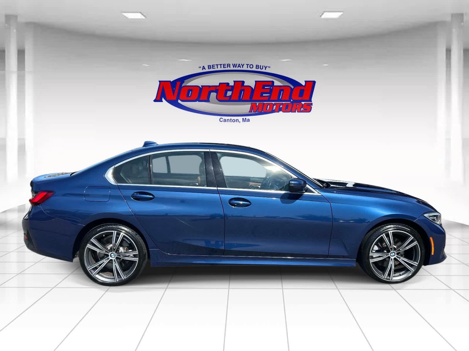 Used 2022 BMW 330i xDrive Sedan w/ Driving Assistance Package AWD/4WD image 2