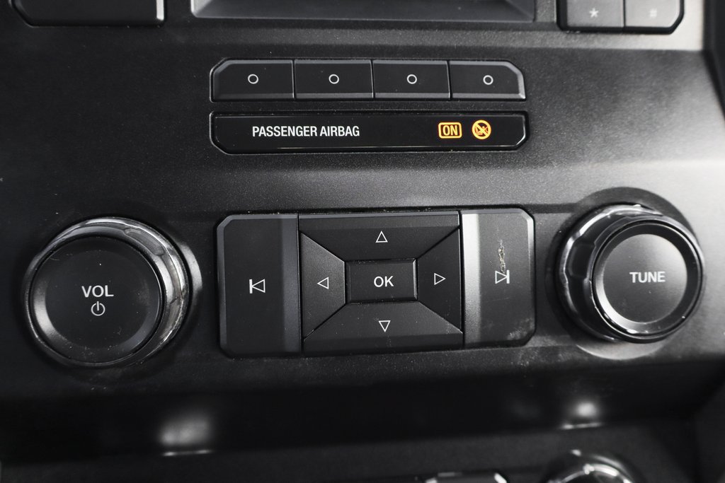 Used 2019 Ford F550 2WD Regular Cab Super Duty image 31