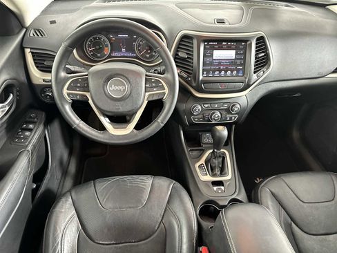 Used 2014 Jeep Cherokee Limited w/ Luxury Group FWD image 13