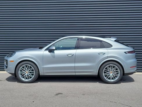 New 2026 Porsche Cayenne Coupe AWD/4WD image 2