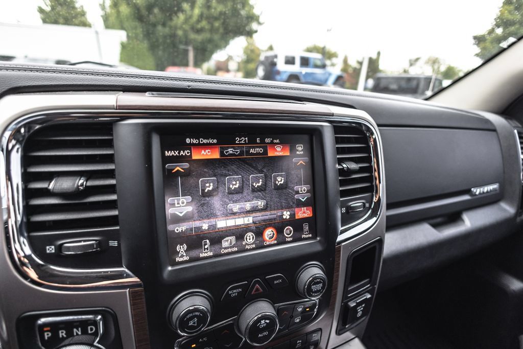 Used 2015 RAM 1500 Laramie w/ Convenience Group AWD/4WD image 15