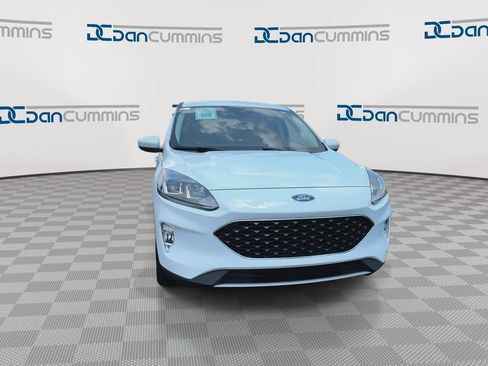 Used 2022 Ford Escape SEL AWD/4WD image 3