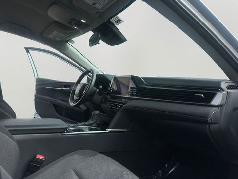 Used 2025 Toyota Camry LE FWD image 11