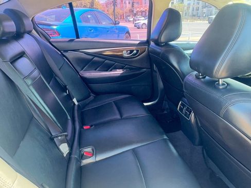 Used 2019 INFINITI Q50 Luxe RWD image 5