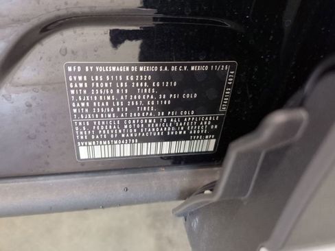 New 2026 Volkswagen Tiguan SE AWD/4WD image 37