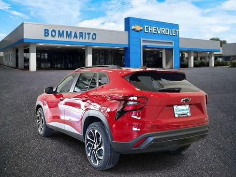 New 2026 Chevrolet Trax RS w/ Driver Confidence Package image 3