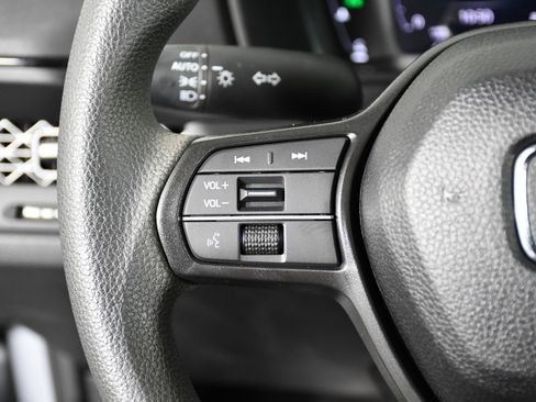 Certified 2025 Honda Accord SE image 14