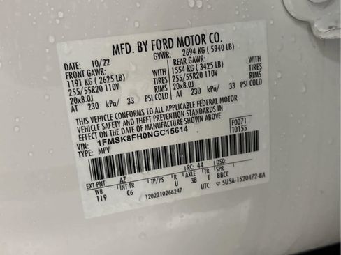 Used 2022 Ford Explorer Limited w/ Limited Technology Package image 24