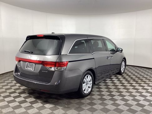 Used 2016 Honda Odyssey Touring image 2
