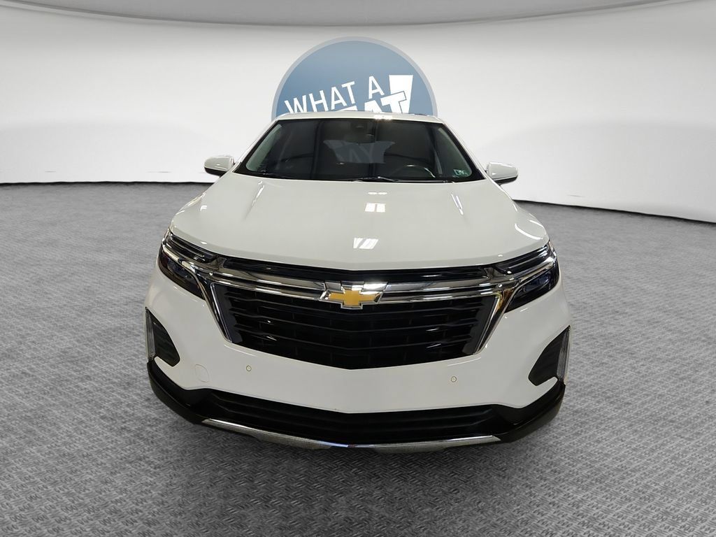Used 2024 Chevrolet Equinox LT w/ LPO, Floor Liner Package AWD/4WD image 11