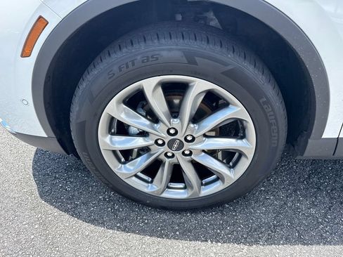 Used 2022 Lincoln Corsair AWD w/ Premium Package image 11