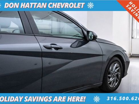 Used 2024 Hyundai Elantra SEL image 38