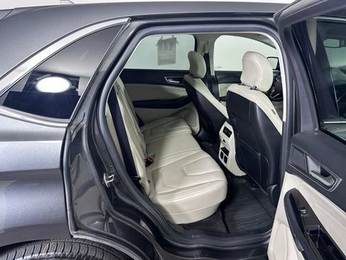 Used 2019 Ford Edge Titanium w/ Equipment Group 301A AWD/4WD image 12