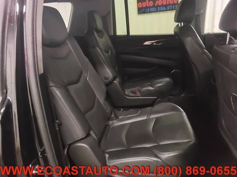 Used 2015 Cadillac Escalade ESV Luxury image 16