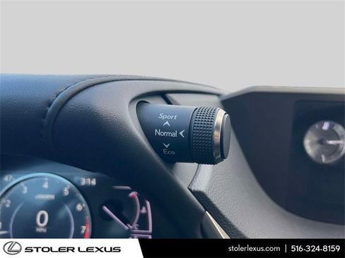 Used 2019 Lexus ES 350 image 32