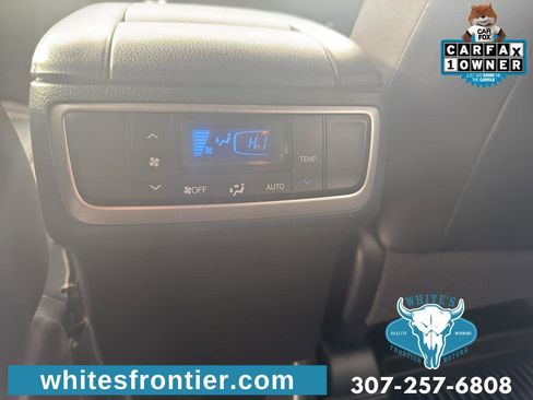 Used 2018 Toyota Highlander XLE image 12