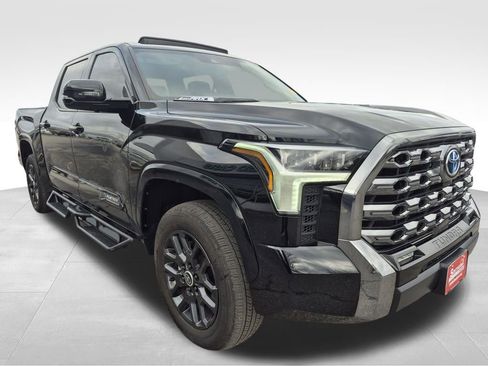 Used 2024 Toyota Tundra Platinum image 5