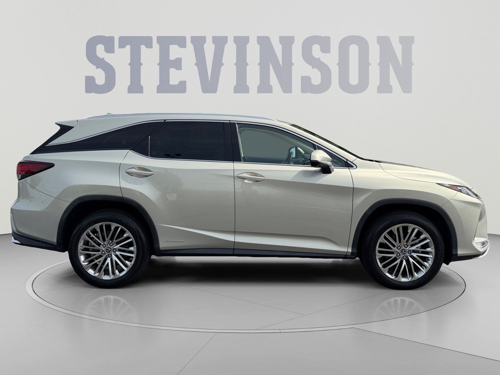 Used 2021 Lexus RX 450hL Luxury w/ Cold Area Package (CT) AWD/4WD image 6