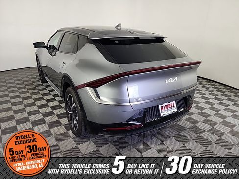 Used 2024 Kia EV6 Wind image 8