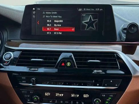 Used 2018 BMW M550i xDrive image 29