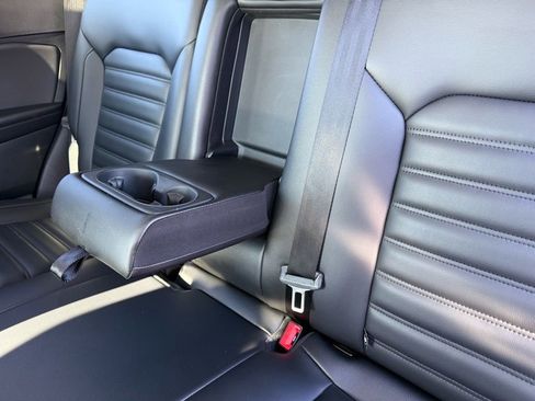 Used 2024 Ford Edge SEL image 34